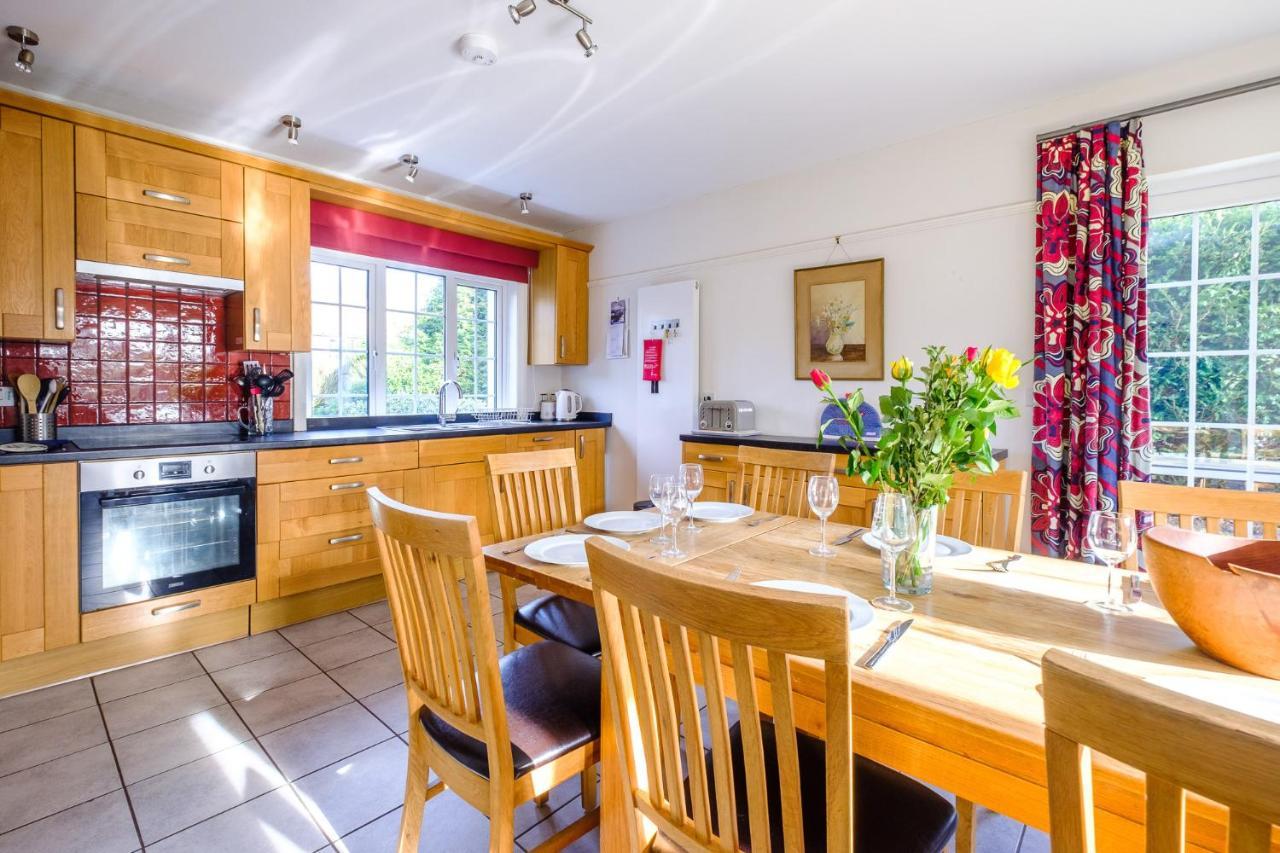 Lake Cottage - A Large Holiday Home In Thorpeness - Close To The Beach And The Meare - Aldeburgh Coastal Cottages Экстерьер фото